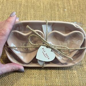 NWT Rae Dunn tray set